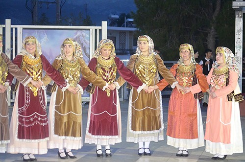 Εγγραφές στο σύλλογο Αρβανίτικου Πολιτισμού Η ΓΡΙΖΑ