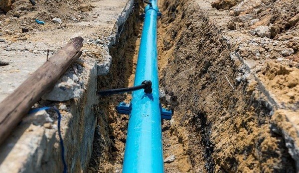 Σε τροχιά οριστικής λύσης η κατασκευή δικτύου ύδρευσης στη Βαρυμπόμπη. Στο “Αντώνης Τρίτσης” η χρηματοδότησή του