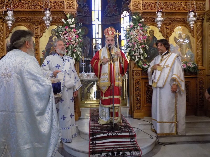 Κατάνυξη και λαμπρότητα στον εορτασμό για την Κοίμηση της Θεοτόκου στη Φυλή