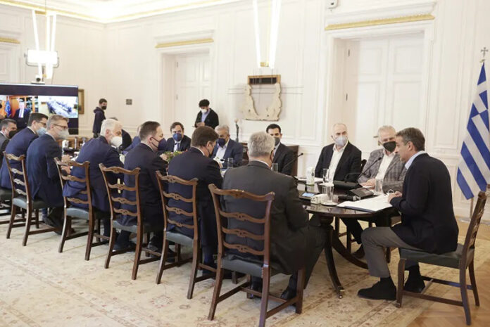 Συνάντηση πρωθυπουργού με δημάρχους Δυτικής Αθήνας: Σε δημοπρασία η γραμμή 2 του Μετρό προς το Ίλιον πριν το τέλος του 2022