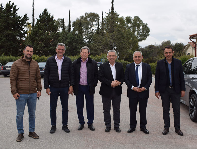 Στο Κέντρο Βρεφών «Η ΜΗΤΕΡΑ» ο Δήμαρχος Ιλίου και ο πρόεδρος του ΕΕΑ