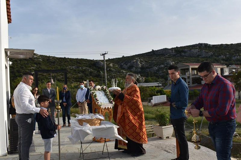 Με κατάνυξη γιόρτασε η Φυλή τον Άγιο Ιωάννη τον Θεολόγο της