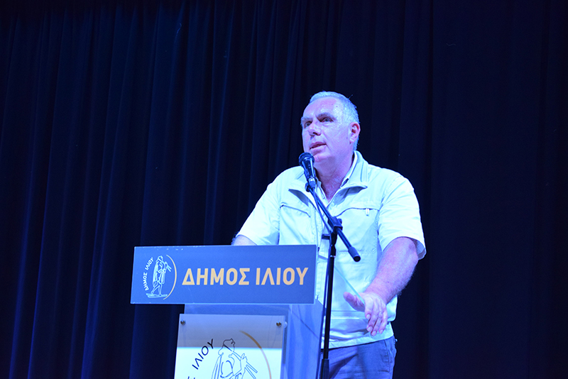 Δήμος Ιλίου: Ενθουσιώδης τελετή αποφοίτησης για τους σπουδαστές στο Δημοτικό Κοινωνικό Πανεπιστήμιο και το Κέντρου Δια Βίου Μάθησης