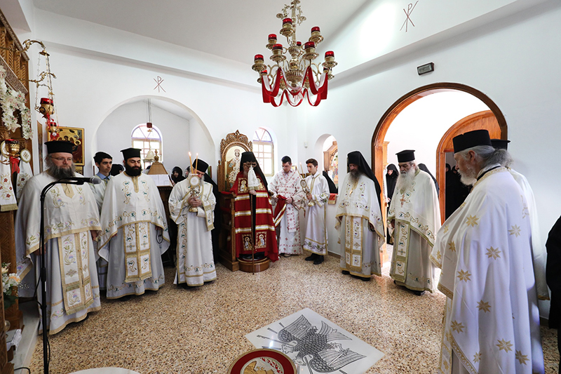 Με λαμπρότητα ο εορτασμός της Αγίας Τριάδας στην Ιερά Μονή Αγγέλων του Αγίου Κυπριανού