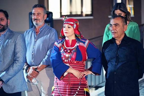 Με παράδοση και χορευτικές εκπλήξεις αποχαιρέτισε τη χρονιά ο Σύλλογος Ηπειρωτών Άνω Λιοσίων
