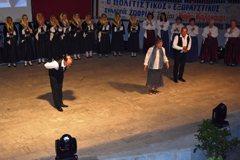 Γέμισε μνήμες από Μικρασία το θεατράκι "Βορεινό" Ζωφριάς