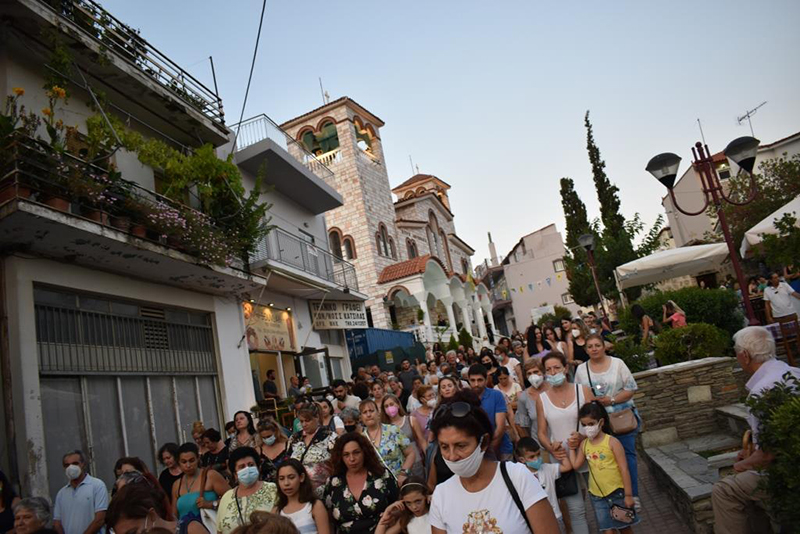 Με συγκίνηση και κατάνυξη γιόρτασε η Φυλή το γραφικό εκκλησάκι της Αγίας Παρασκευής