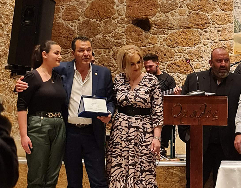Τιμή στον Χρήστο Παππού και μέλη της δημοτικής αρχής απέδωσε ο Σύλλογος Κρητών Άνω Λιοσίων & Ζεφυρίου "Η Μεγαλόνησος"