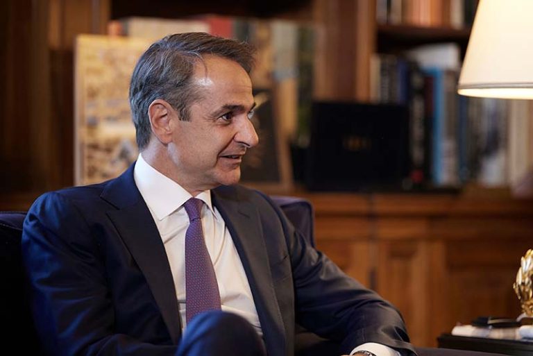 Στο 2ο Δημοτικό Άνω Λιοσίων για τον Αγιασμό ο Κυριάκος Μητσοτάκης
