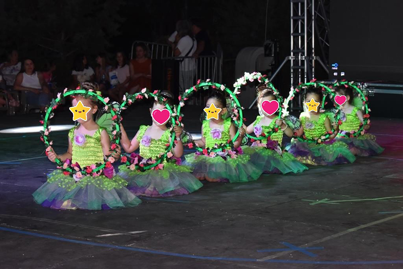 Παιδικοί σταθμοί Ζεφυρίου: Εντυπωσίασαν οι λιλιπούτειοι πρωταγωνιστές στην καλοκαιρινή γιορτή