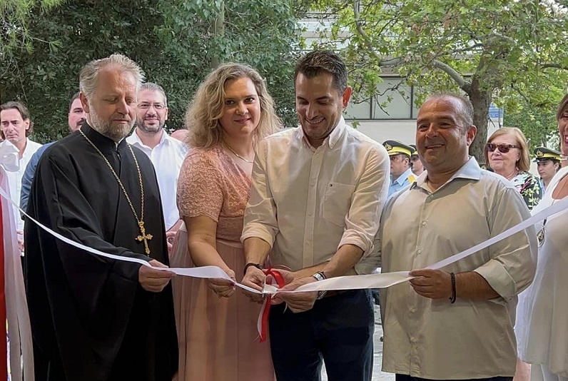 Εγκαινιάστηκε η Δημοτική βιβλιοθήκη του Δήμου Αγίων Αναργύρων-Καματερού