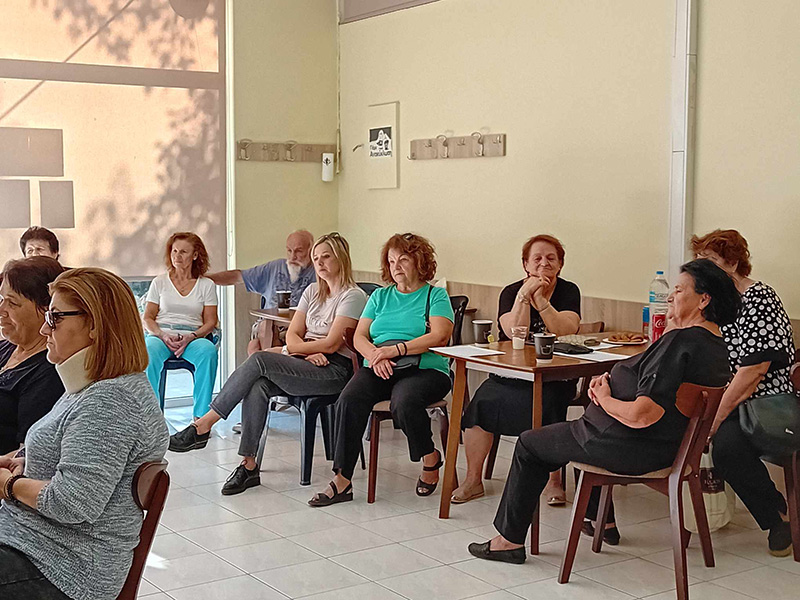 Ενημερωτικές ομιλίες για θέματα διατροφής διοργάνωσαν τα ΚΑΠΗ Άνω Λιοσίων, Ζεφυρίου και Φυλής, σε συνεργασία με την διατροφολόγο – διαιτολόγο, BSC επιστημονική διευθύντρια του Κέντρου “Λόγω Διατροφής Άνω Λιοσίων” Ευθυμία Δέδε.