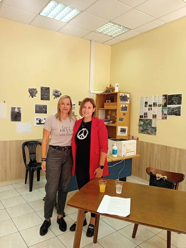 Ενημερωτικές ομιλίες για θέματα διατροφής διοργάνωσαν τα ΚΑΠΗ Άνω Λιοσίων, Ζεφυρίου και Φυλής, σε συνεργασία με την διατροφολόγο – διαιτολόγο, BSC επιστημονική διευθύντρια του Κέντρου “Λόγω Διατροφής Άνω Λιοσίων” Ευθυμία Δέδε.