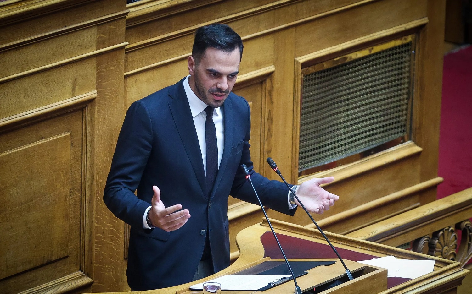 Μανώλης Χριστοδουλάκης: Επίκαιρη ερώτηση στη Βουλή για την προοπτική εγκατάστασης πλευρικών διοδίων στους κόμβους Βαρυμπόμπης και Αγ. Στεφάνου