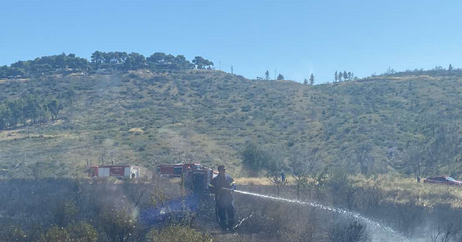 Άμεση αντιμετώπιση δύο εστιών πυρκαγιάς εντός των ορίων του Δήμου Αχαρνών