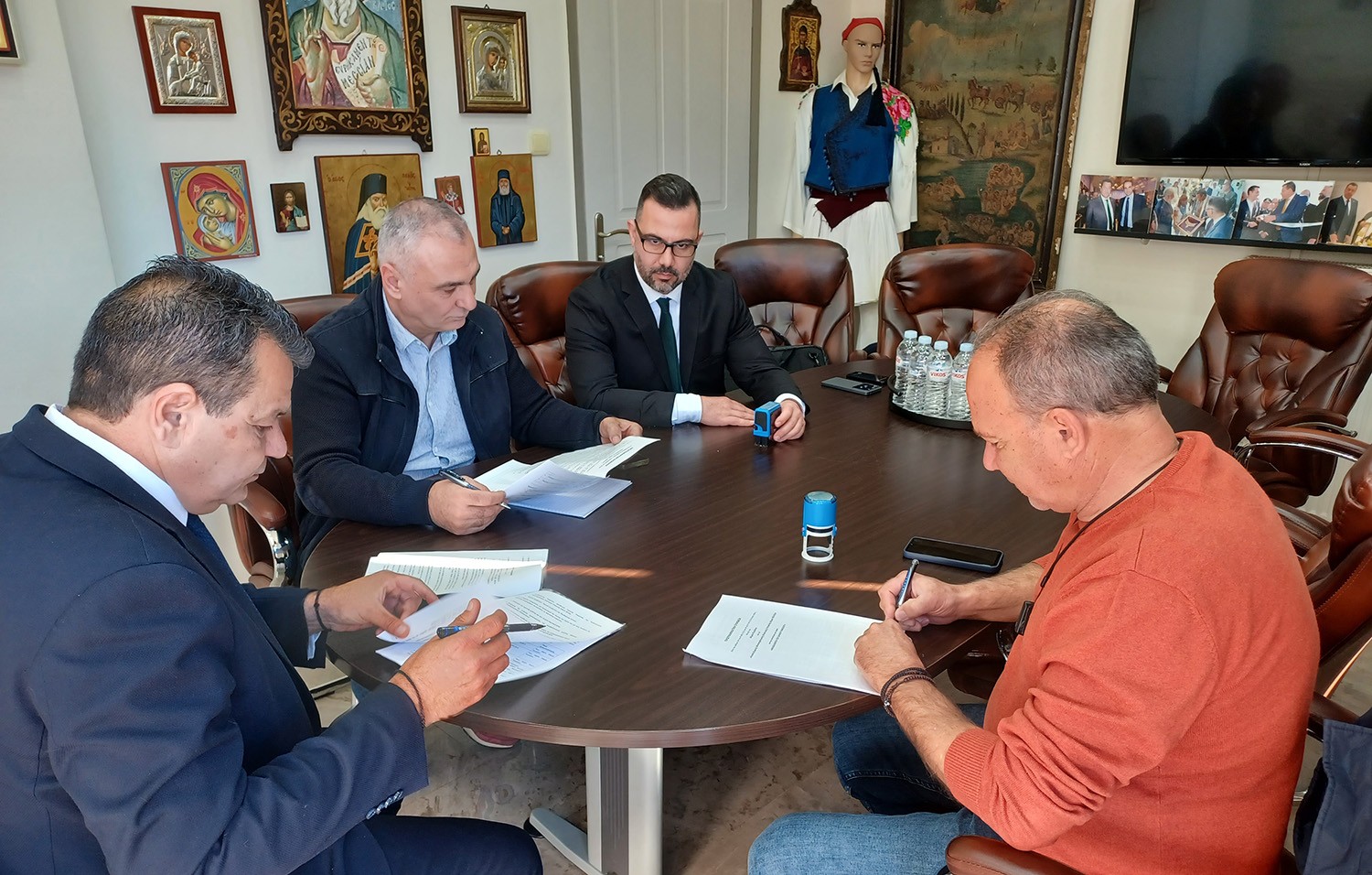 Η Αναπτυξιακή Εταιρία Δήμου Φυλής αναλαμβάνει το έργο της επεξεργασίας λυμάτων στην Κίμωλο