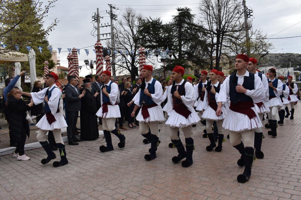 Φυλή: Με εθνική υπερηφάνεια και παράδοση ο εορτασμός για την εθνική επέτειο της 25ης Μαρτίου
