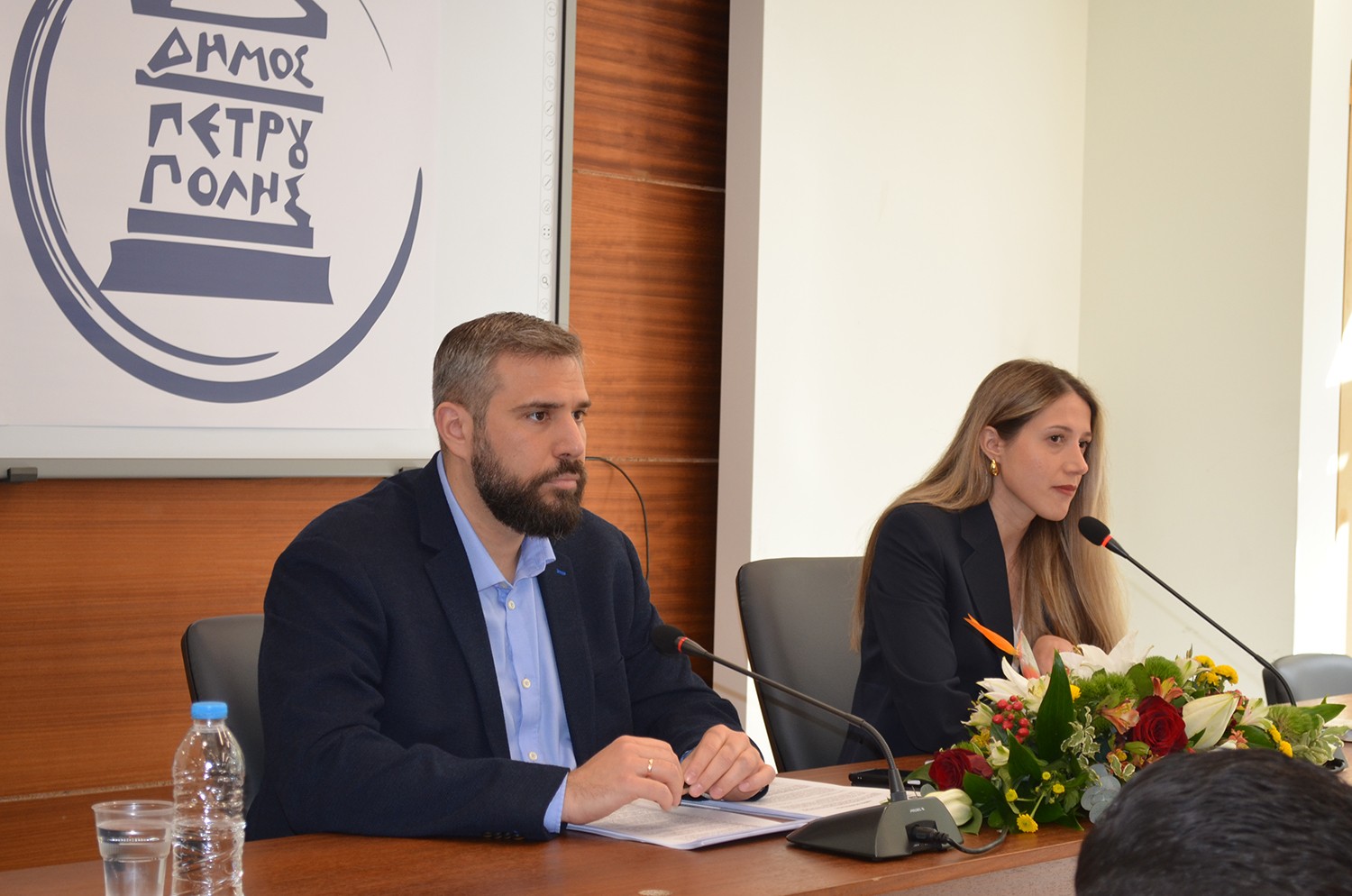 Βαγγέλης Σίμος, δήμαρχος Πετρούπολης: Τι κάναμε τον 1 χρόνο διοίκησης, τι προγραμματίζουμε – Οι “καυτές πατάτες” που παρέλαβε (βίντεο)