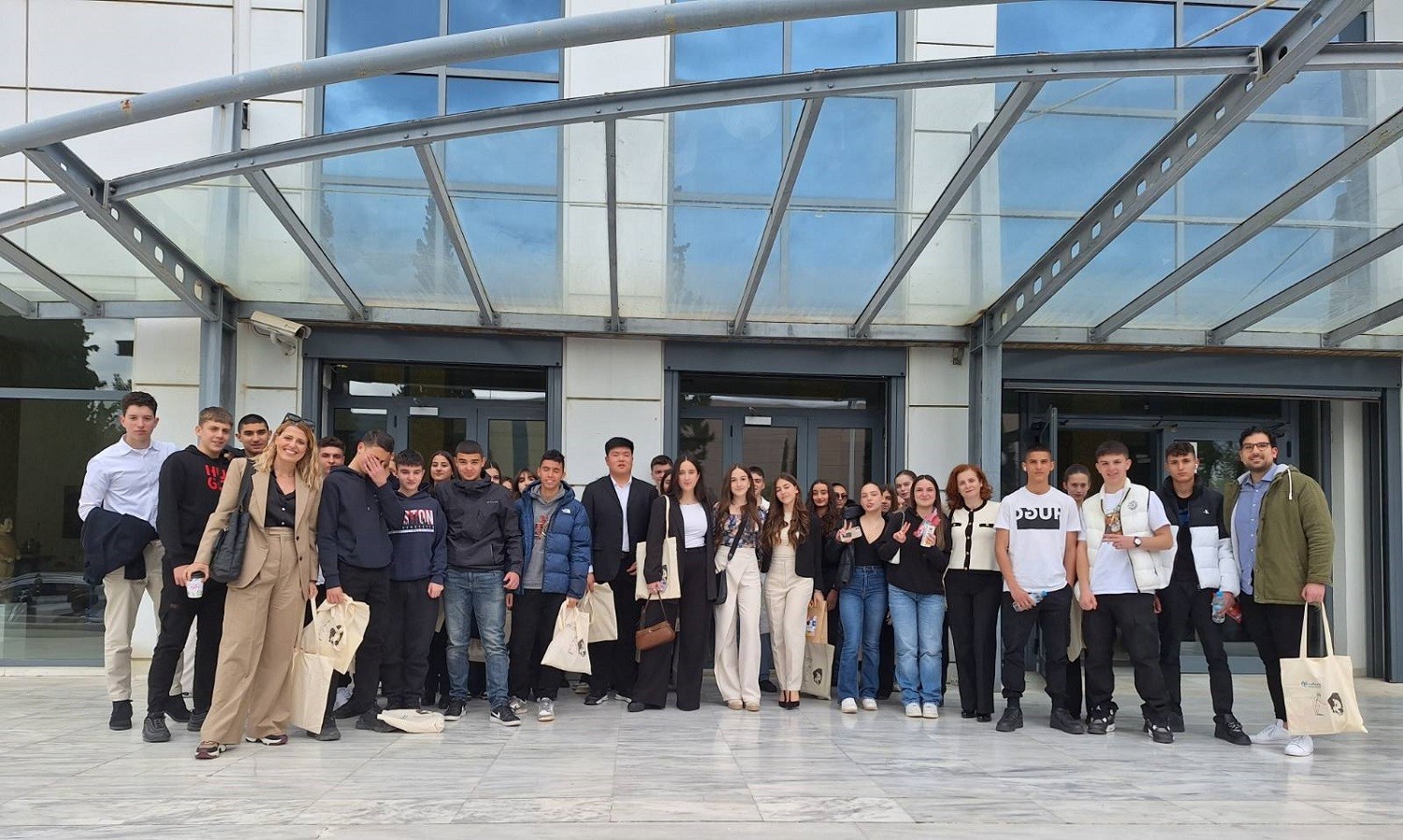 Σημαντικές διακρίσεις και βραβεύσεις για τους μαθητές του ΓΕΛ Θρακομακεδόνων