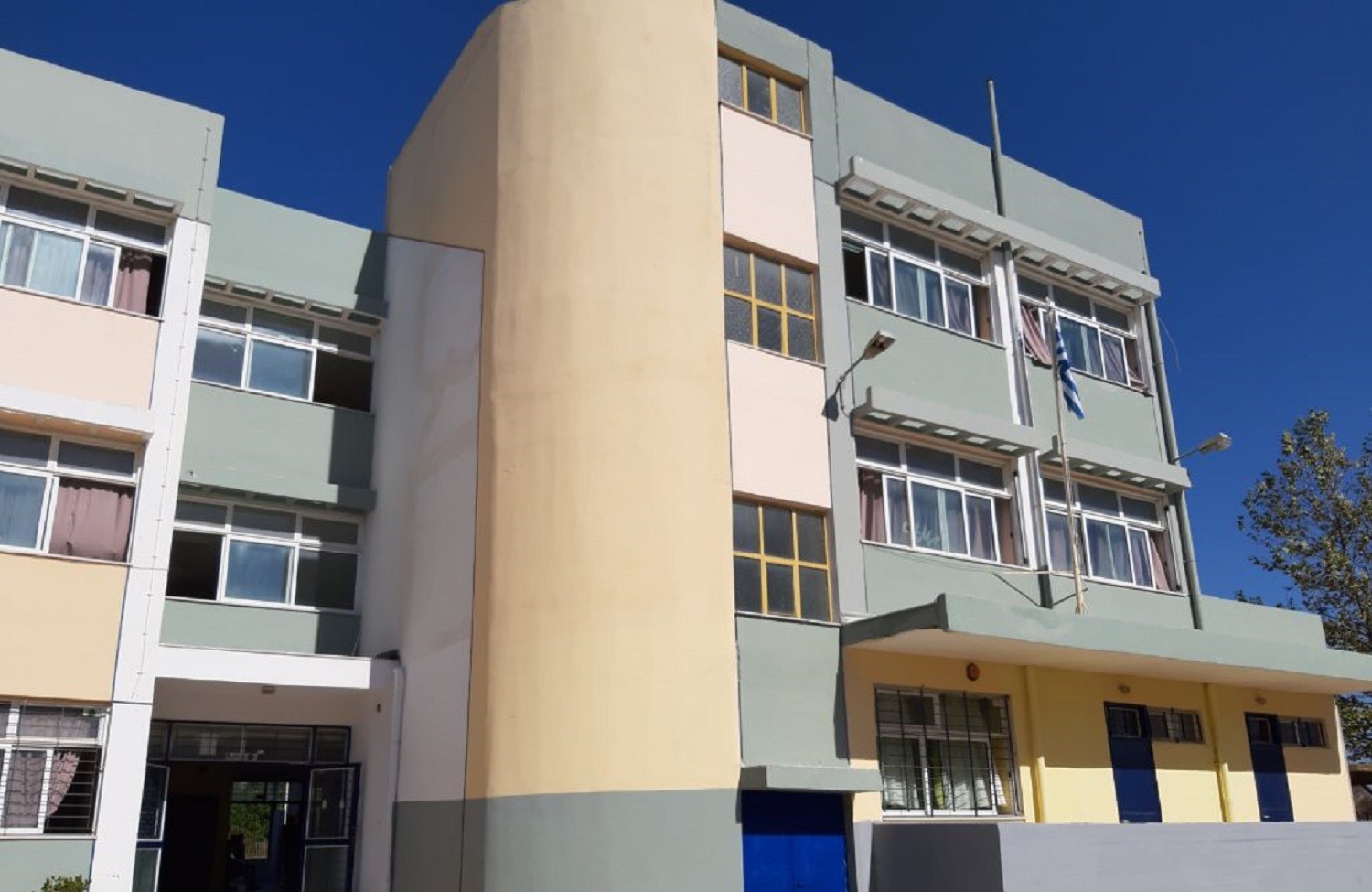 135 χρόνια αδιάλειπτης λειτουργίας συμπληρώνει το 1ο Γενικό Λύκειο Αχαρνών
