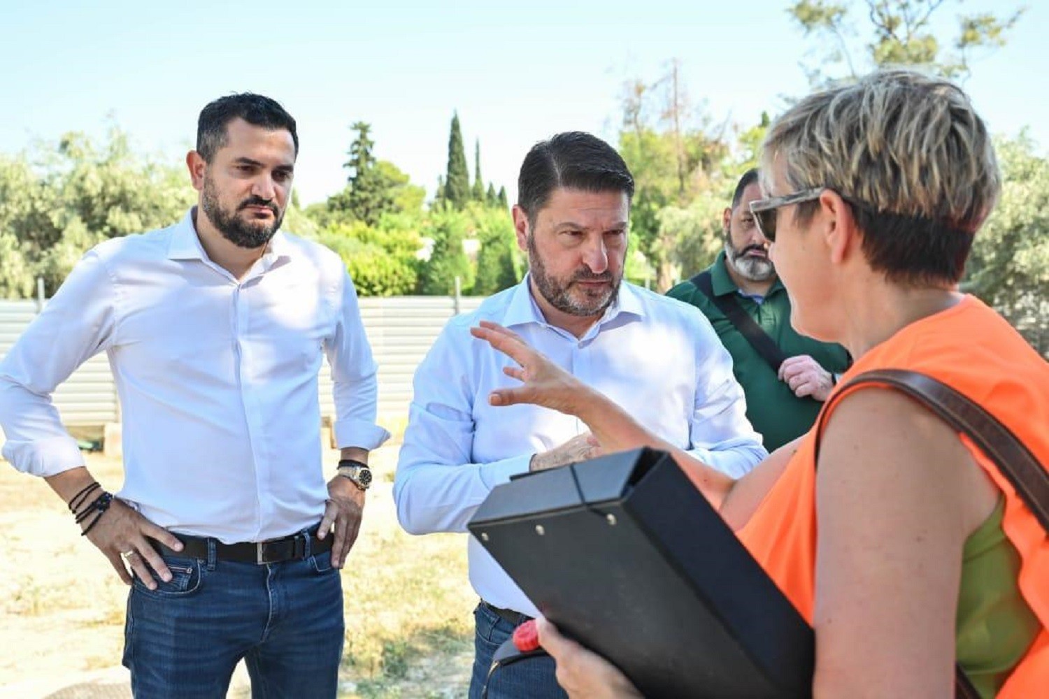 Χαρδαλιάς και Τσίρμπας σε σύσκεψη στον Δήμο Αγίων Αναργύρων – Καματερού: Στο επίκεντρο τα έργα υποδομής και οι τοπικές ανάγκες