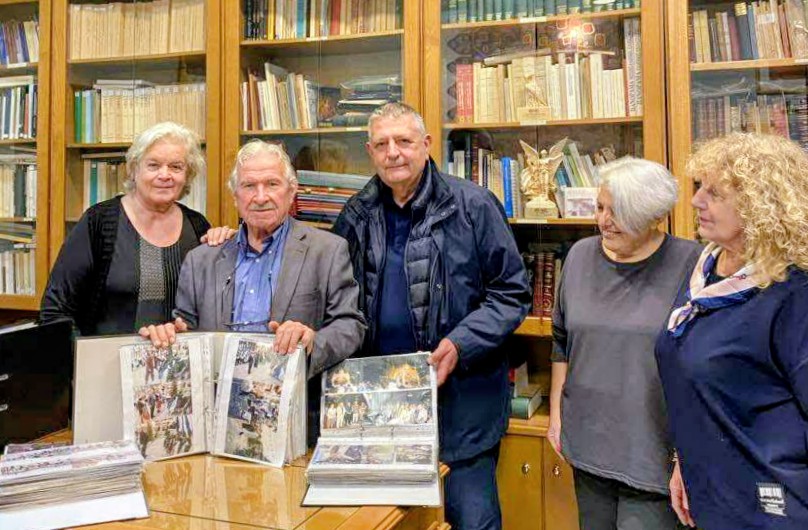 Ο Γιώργος Νιώρας παραδίδει 40 χρόνια μνήμης και ιστορίας στην Ι.Λ.Ε.Α.