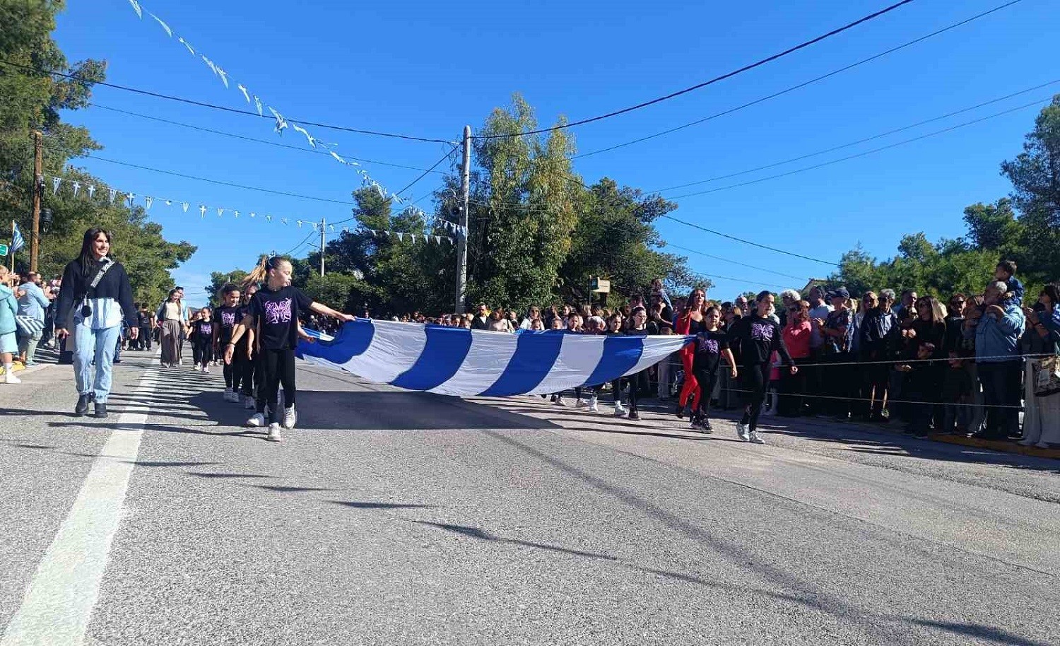 Θρακομακεδόνες: Τίμησαν το ΟΧΙ της Εθνικής Επετείου της 28ης Οκτωβρίου (βίντεο & φωτογραφίες)