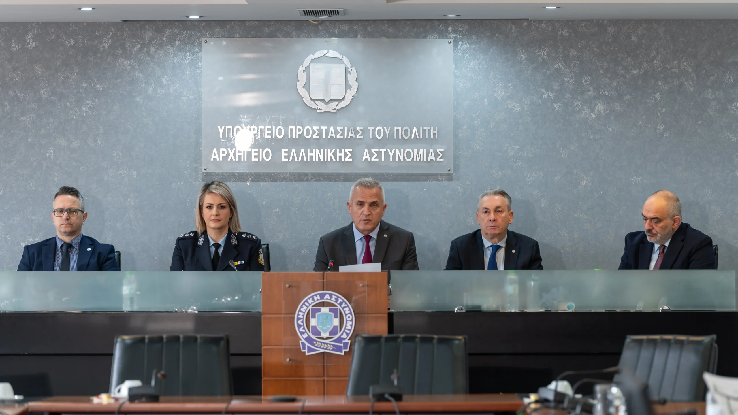 Απίστευτο το εύρος της διακίνησης λαθραίων τσιγάρων με επιχειρησιακό κέντρο τα Άνω Λιόσια – Εκατομμύρια ευρώ, αφανή καθοδήγηση από τους αρχηγούς (εικόνες & βίντεο)