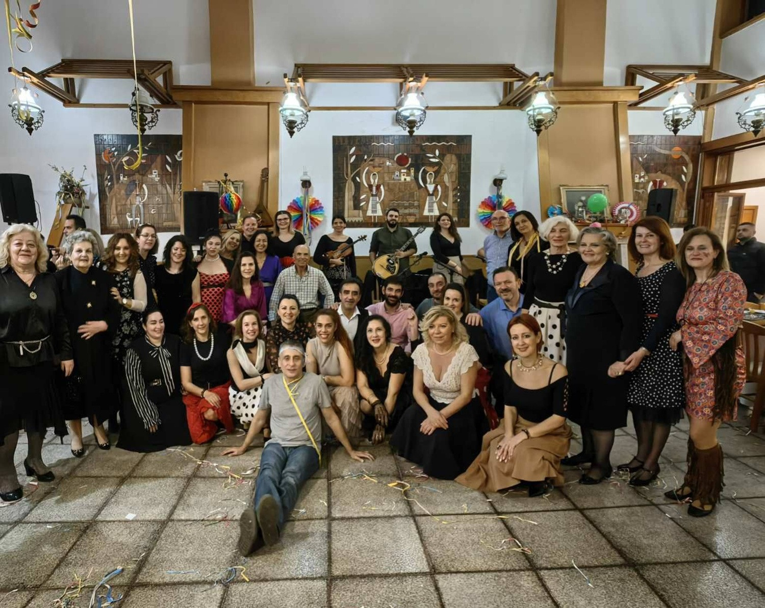 Μια ξεχωριστή αποκριάτικη βραδιά από το Λύκειο των Ελληνίδων – Παράρτημα Αχαρνών