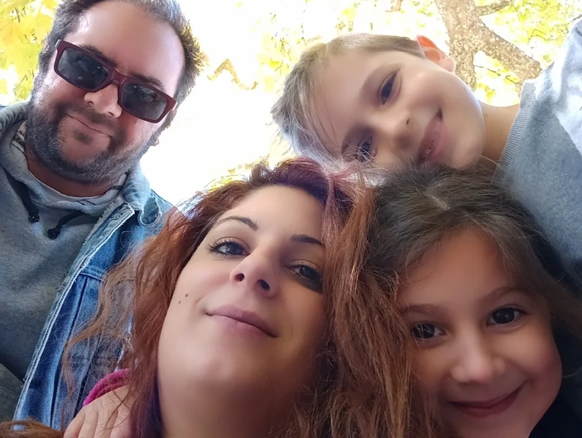 Από τα Άνω Λιόσια στη Ζίτσα Ιωαννίνων: Η μεγάλη απόφαση μιας τετραμελούς οικογένειας και η νέα ζωή στο χωριό