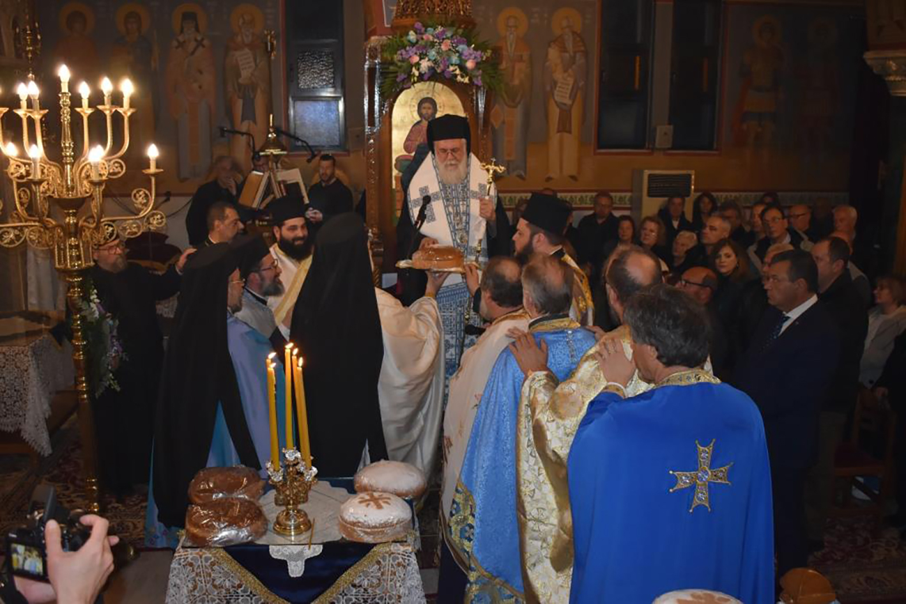 Με κατάνυξη ο Μέγας Αρχιερατικός Εσπερινός στον Ι.Ν. Ευαγγελίστριας Άνω Λιοσίων