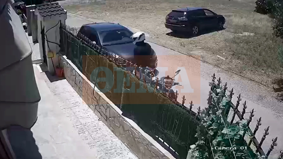 Θρακομακεδόνες: Θρασύτατοι κακοποιοί επιχειρούν να εισβάλλουν σε οικία με την οικογένεια μέσα – Ψέκασαν γυναίκα με σπρέι