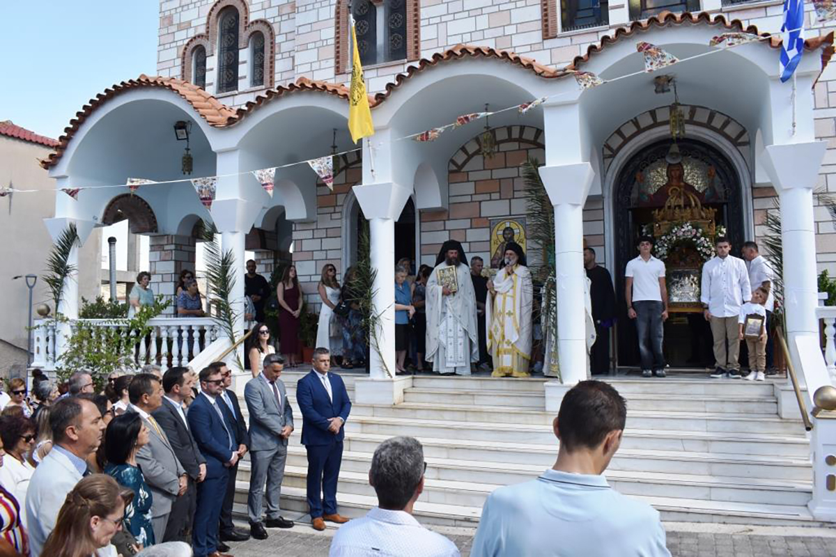 Δεκαπενταύγουστος στη Φυλή: Ευλάβεια και κατάνυξη στην μεγάλη γιορτή της Ορθοδοξίας